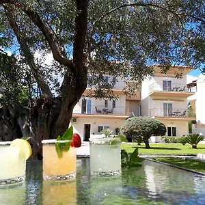 Magda Maria Apartment Pefkochori